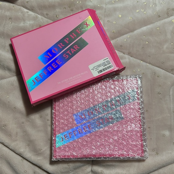 Jeffree star X Morphe Artistry Palette Brand new bubble wrapped still in box - Picture 3 of 16